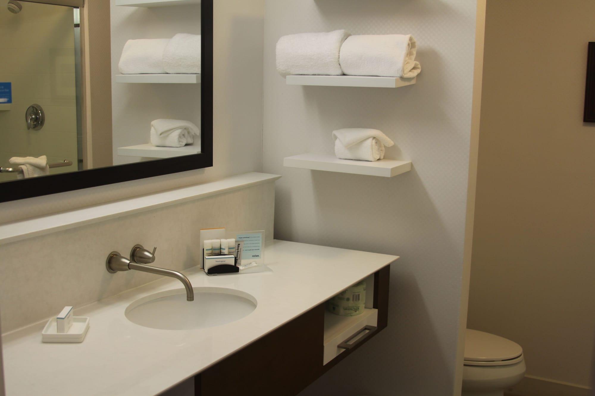 Hampton Inn 프랫 외부 사진